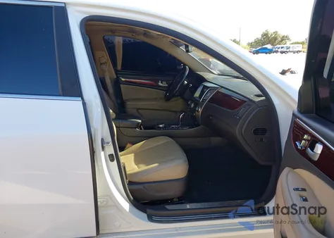 2013 Hyundai Equus Signature z USA, uszkodzony, nr VIN KMHGH4JHXDU070215